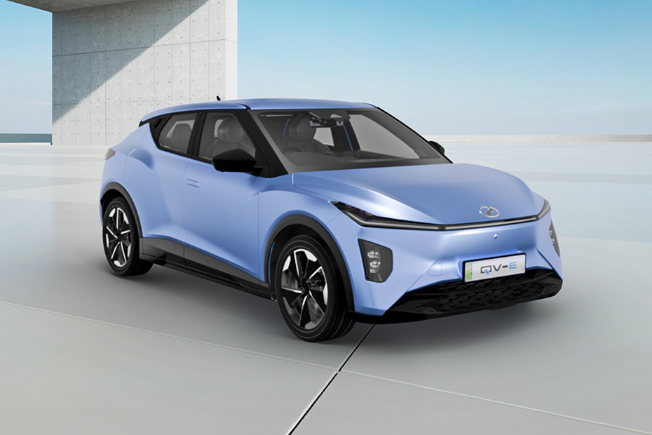 Perodua QV-E Front Medium View