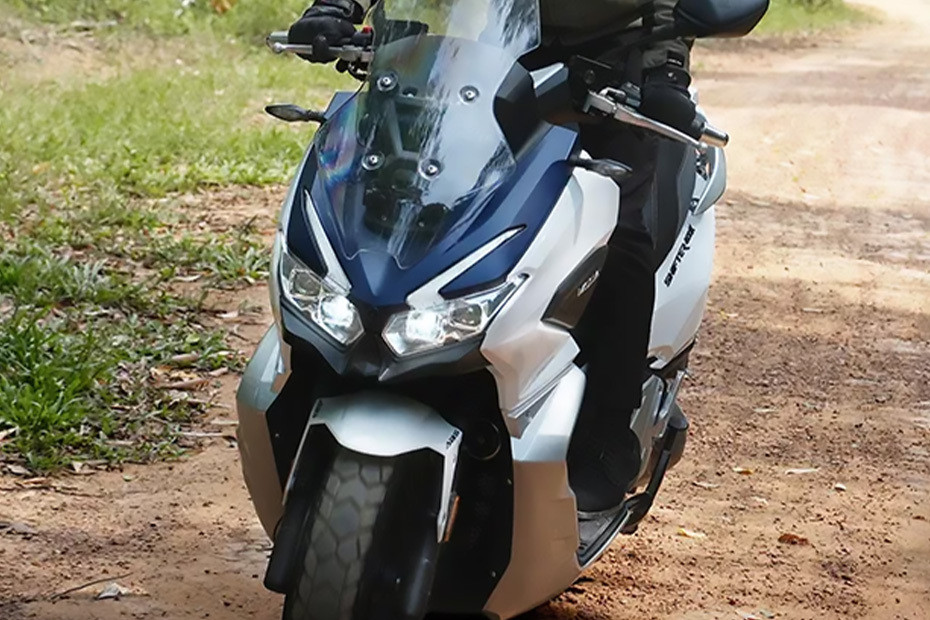 Moda Shifter 400X Head Light View Moda Shifter 400X Head Light View