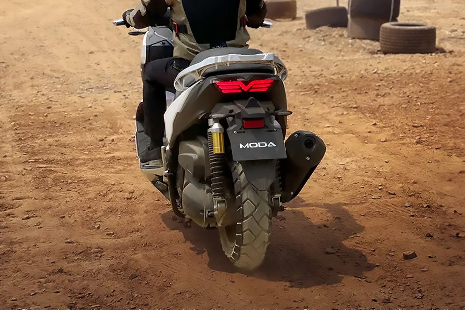 Moda Shifter 400X Tail Light View Moda Shifter 400X Tail Light View