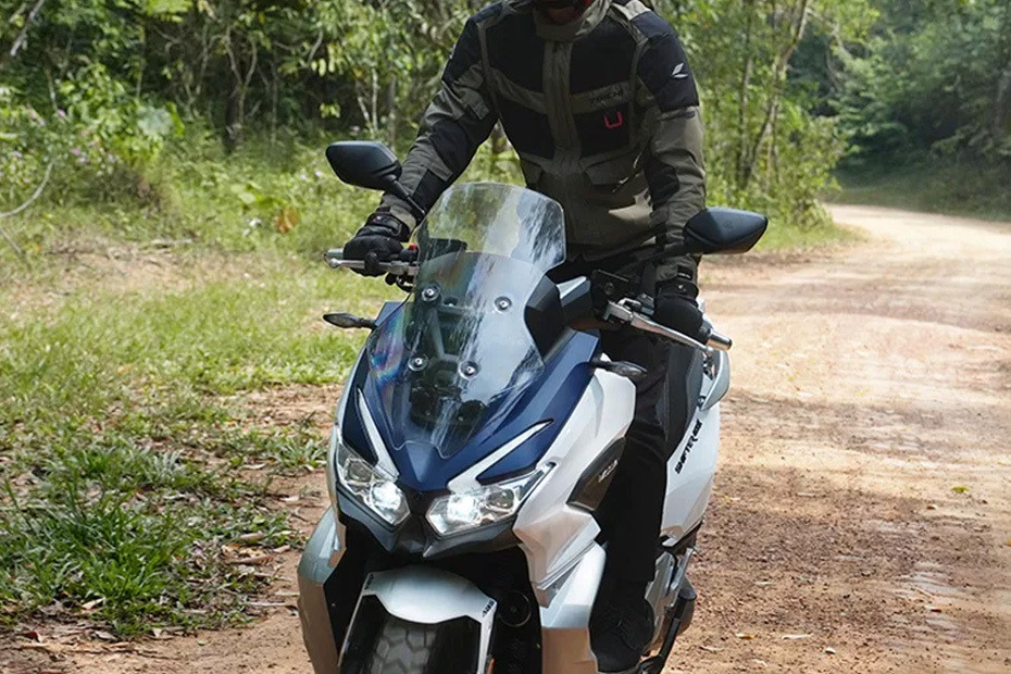 Moda Shifter 400X Windshield Moda Shifter 400X Windshield