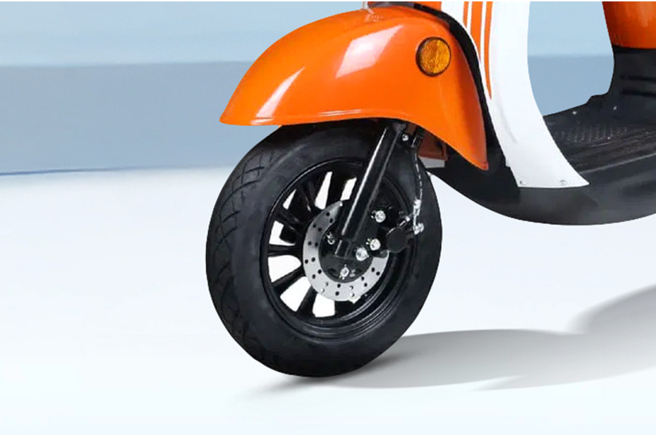 Moda Moca Front Tyre Moda Moca Front Tyre