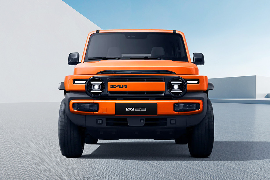 Full Front View of V23