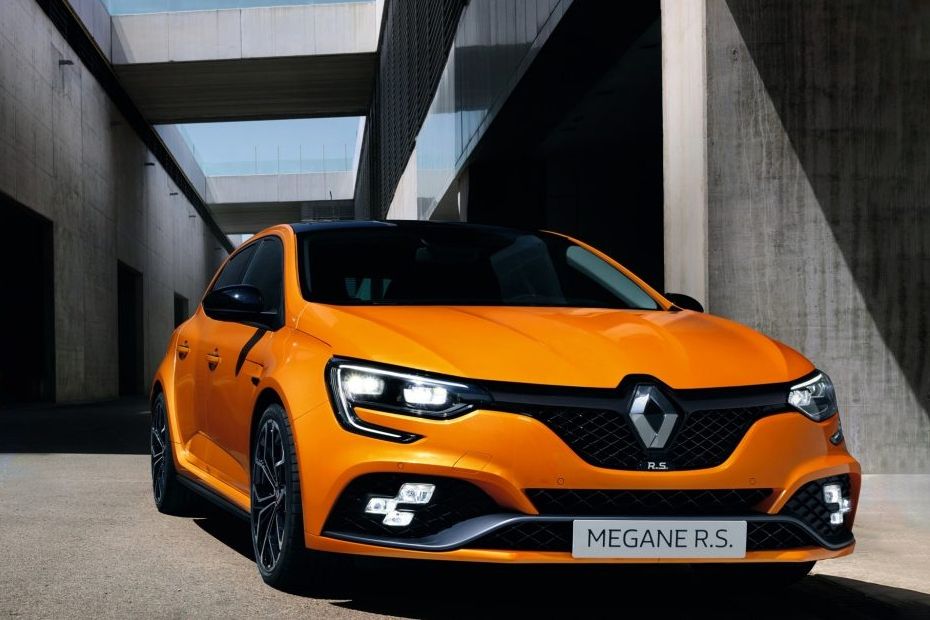 Megane RS Medium Angle Front View Megane RS Medium Angle Front View