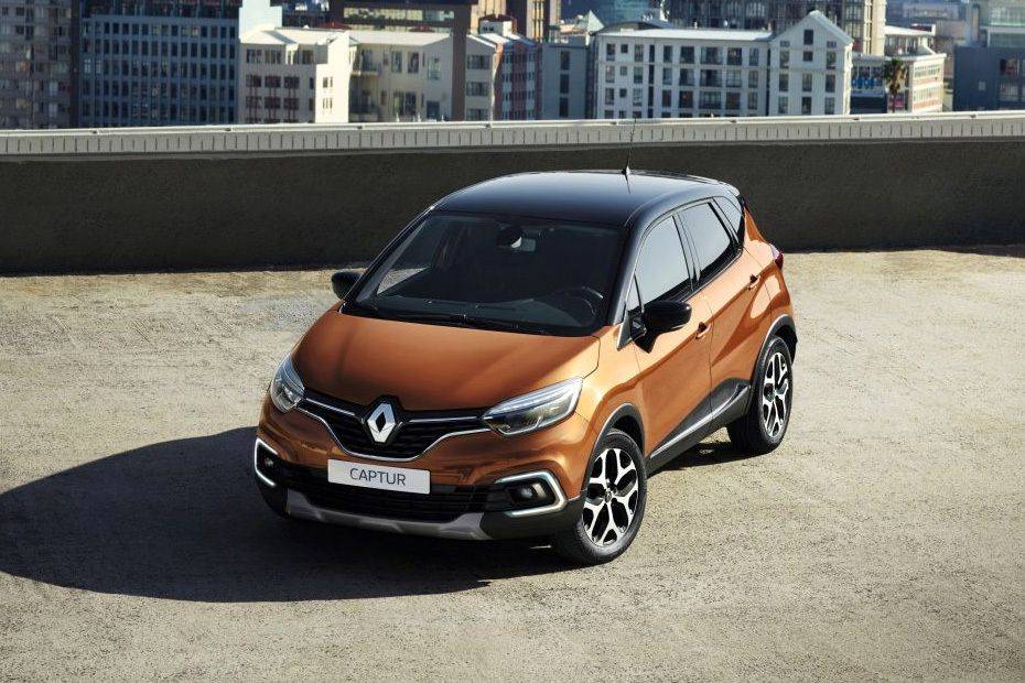Renault Captur Front Angle High View Renault Captur Front Angle High View