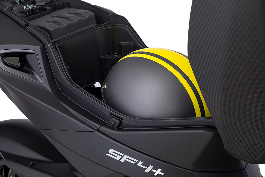Peugeot Speedfight 4+ Seat Storage Side View