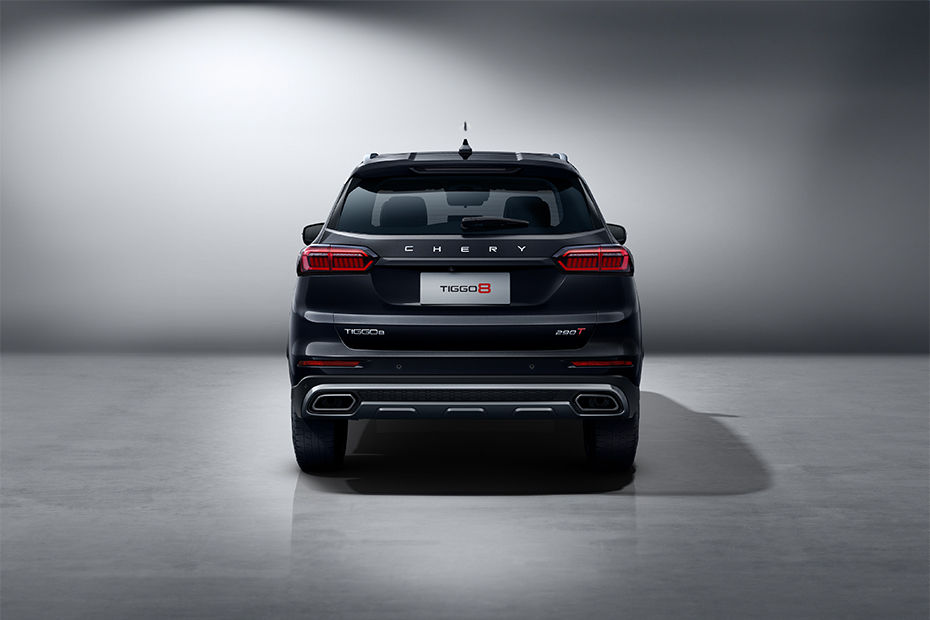 Full Rear View of Chery Tiggo 8