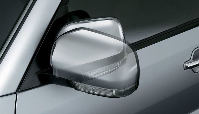Mitsubishi Pajero Drivers Side Mirror Front Angle