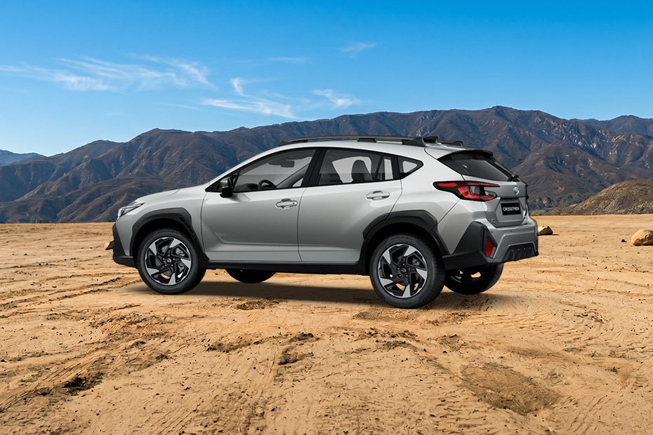 Rear Cross View of Subaru Crosstrek Rear Cross View of Subaru Crosstrek