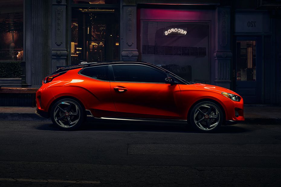 Hyundai Veloster 2019 Drivers Sideview
