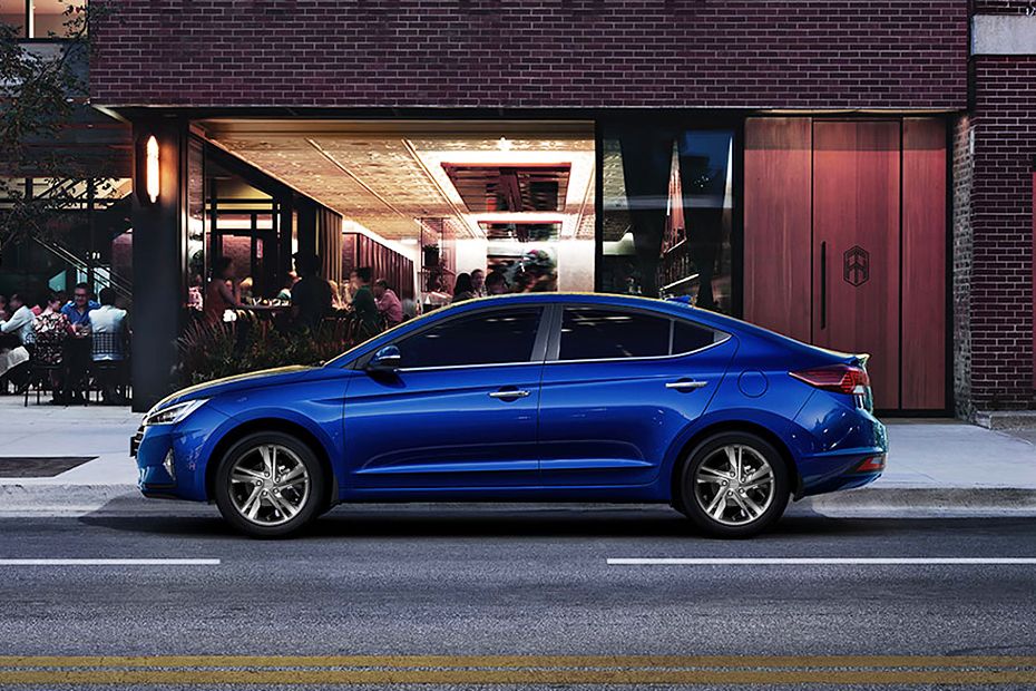 Elantra (2019-2020) Side view Elantra (2019-2020) Side view