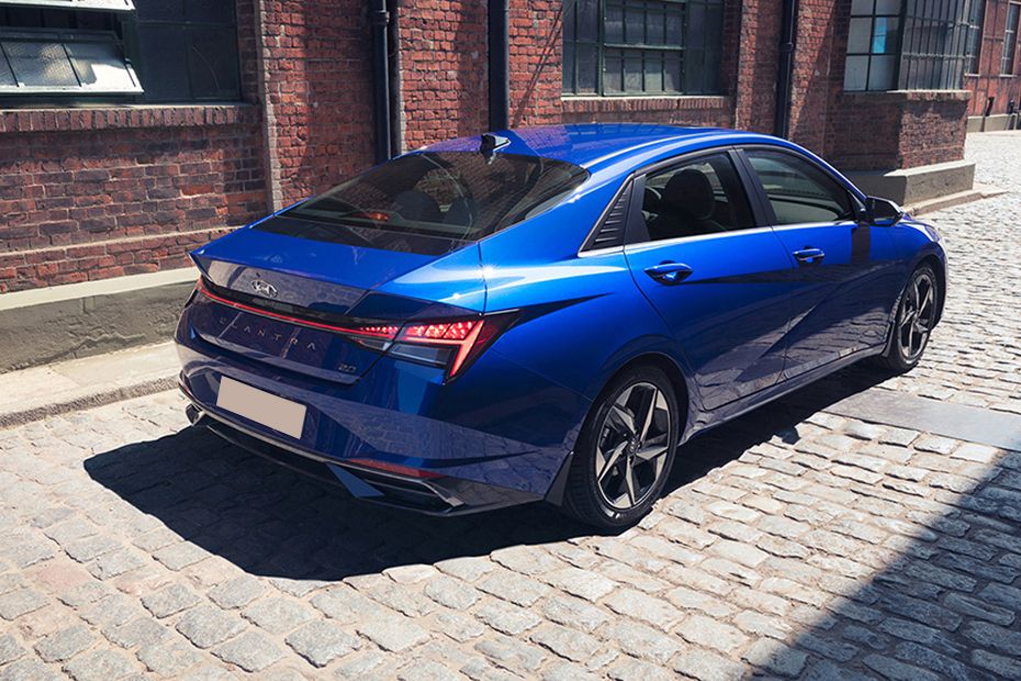 Hyundai Elantra Side Medium View Hyundai Elantra Side Medium View