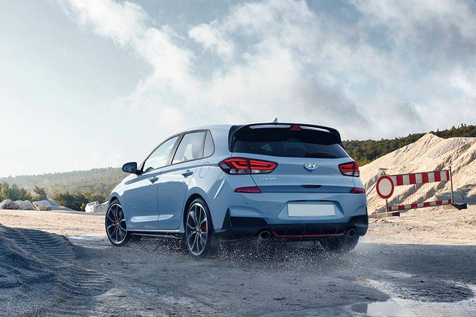 Rear Cross Side View of Hyundai i30 N Rear Cross Side View of Hyundai i30 N