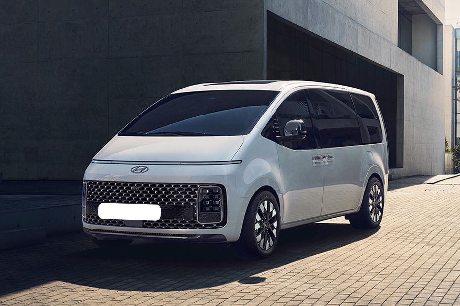 Hyundai Staria Front Side View