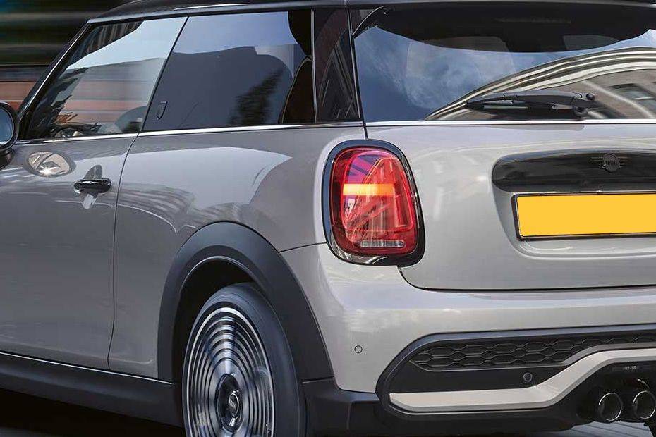 3 Door Tail light 3 Door Tail light