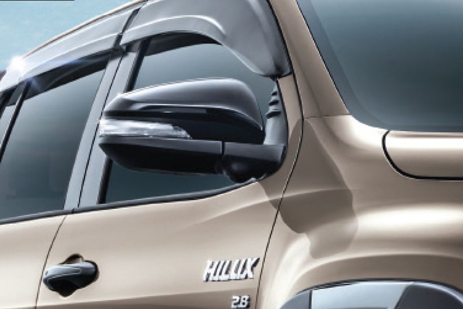 Toyota Hilux Drivers Side Mirror Front Angle Toyota Hilux Drivers Side Mirror Front Angle