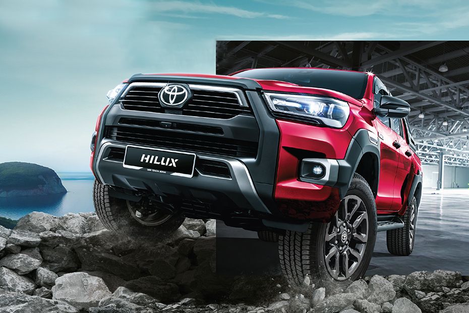 Hilux Front deep low Angle View Hilux Front deep low Angle View