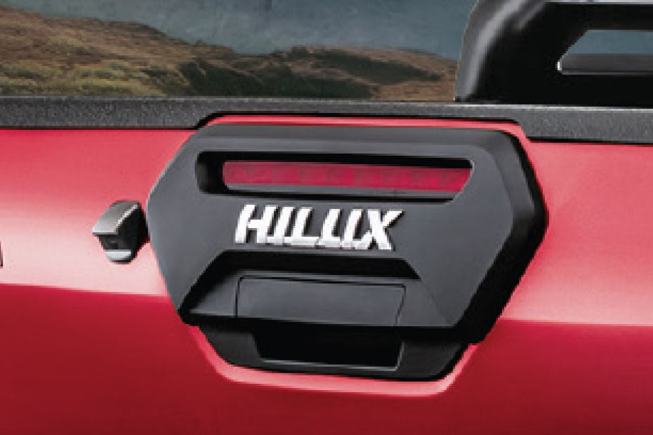 Rear Fog Lamp of Toyota Hilux Rear Fog Lamp of Toyota Hilux