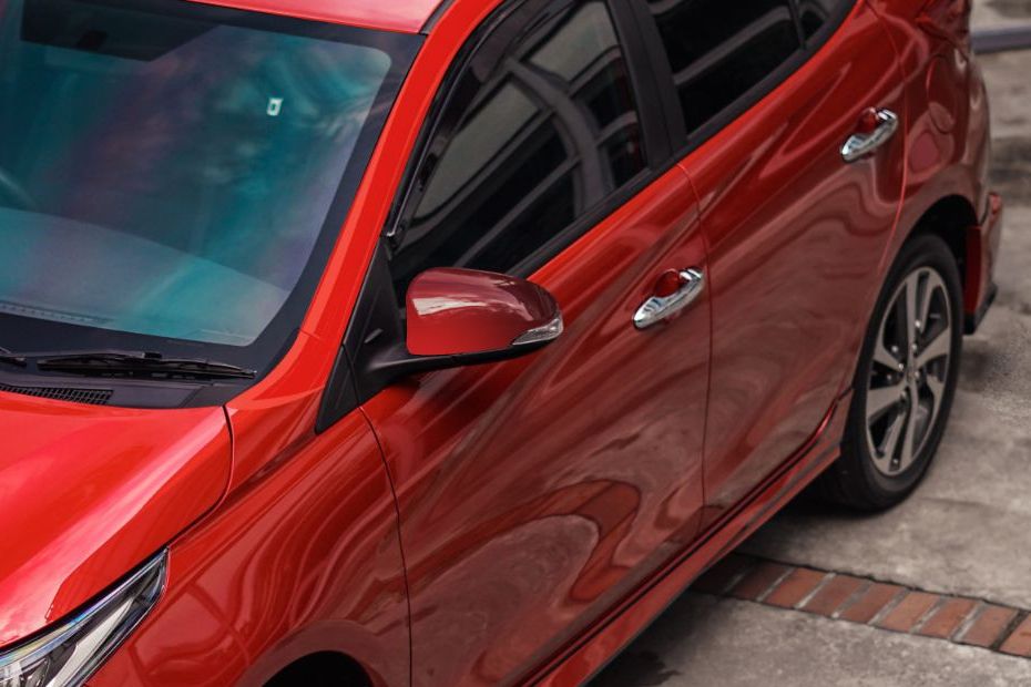 Toyota Yaris Drivers Side Mirror Front Angle Toyota Yaris Drivers Side Mirror Front Angle