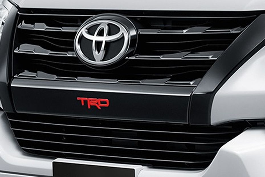 Fortuner Grille View Fortuner Grille View