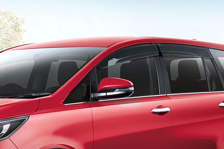 Toyota Innova Drivers Side Mirror Front Angle Toyota Innova Drivers Side Mirror Front Angle