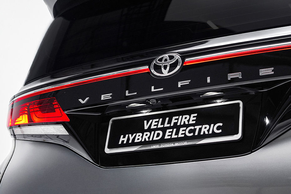 Vellfire HEV Tail light
