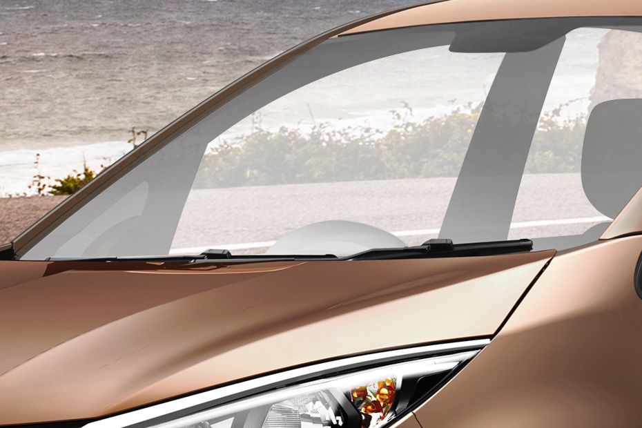 Persona (2016-2018) Wiper View Persona (2016-2018) Wiper View