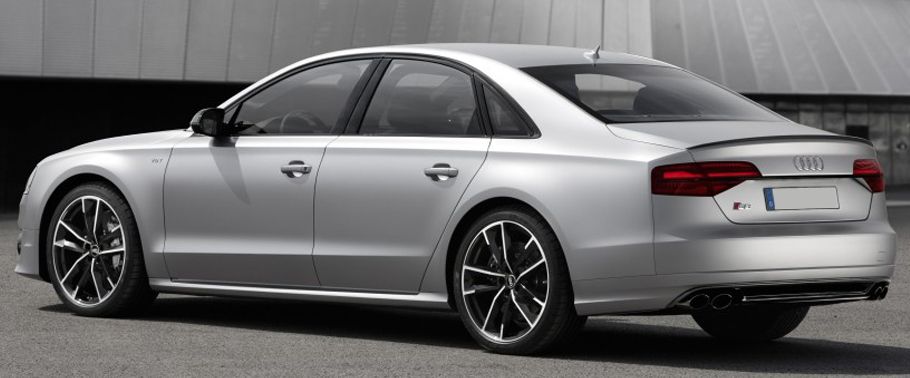 Rear Cross Side View of Audi S8 Plus Rear Cross Side View of Audi S8 Plus