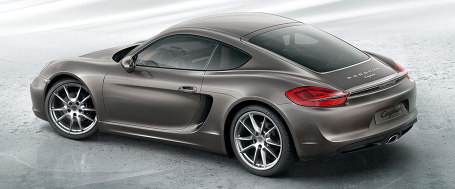 Rear Cross Side View of Porsche Cayman