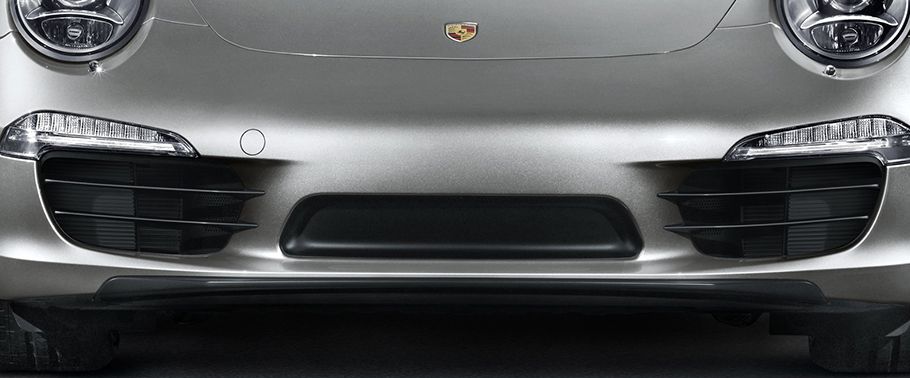 911 Carrera Grille View