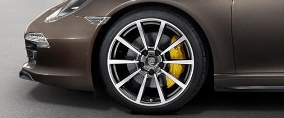 911 Carrera 4S Wheel