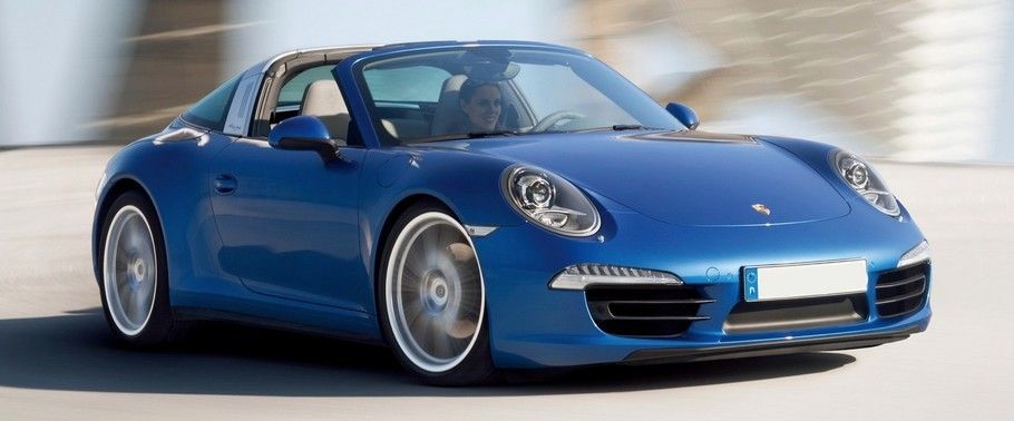 Porsche 911 Targa 4 Front Medium View