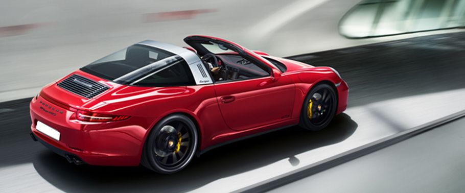 911 Targa 4 GTS Rear angle view