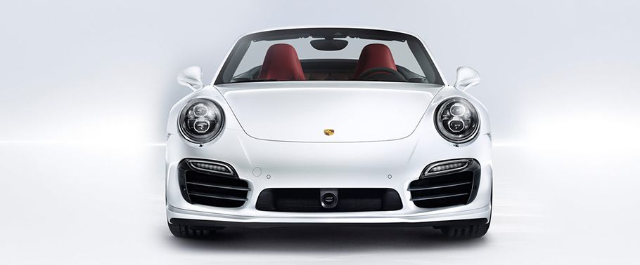 Full Front View of 911 Turbo S Cabriolet Full Front View of 911 Turbo S Cabriolet