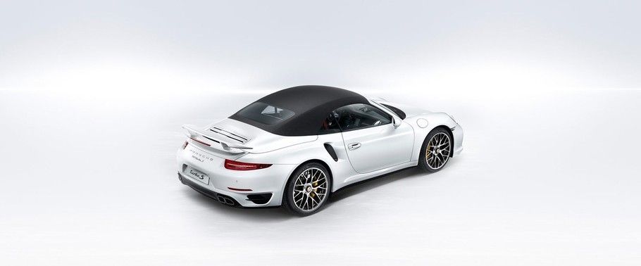 911 Turbo S Cabriolet Rear Medium Side View 911 Turbo S Cabriolet Rear Medium Side View