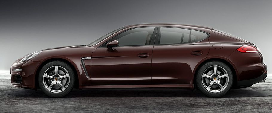 Panamera S Side view