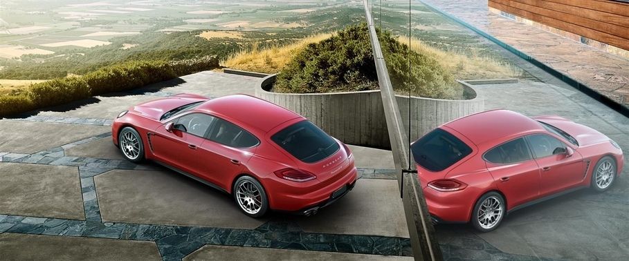 Rear Cross Side View of Porsche Panamera GTS