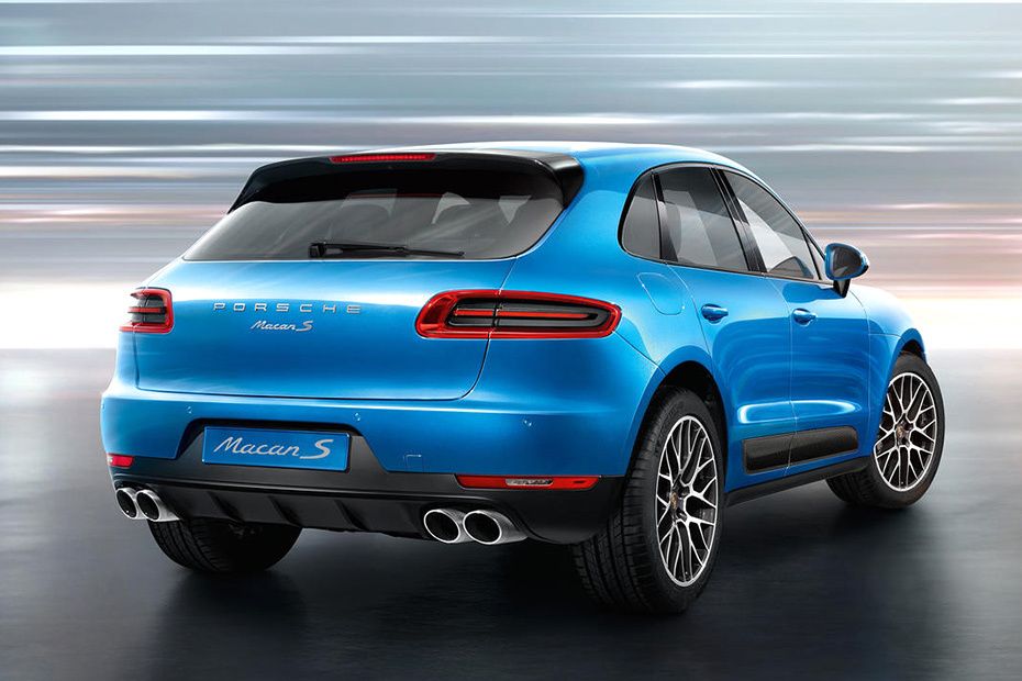 Macan (2016-2018) Rear angle view Macan (2016-2018) Rear angle view