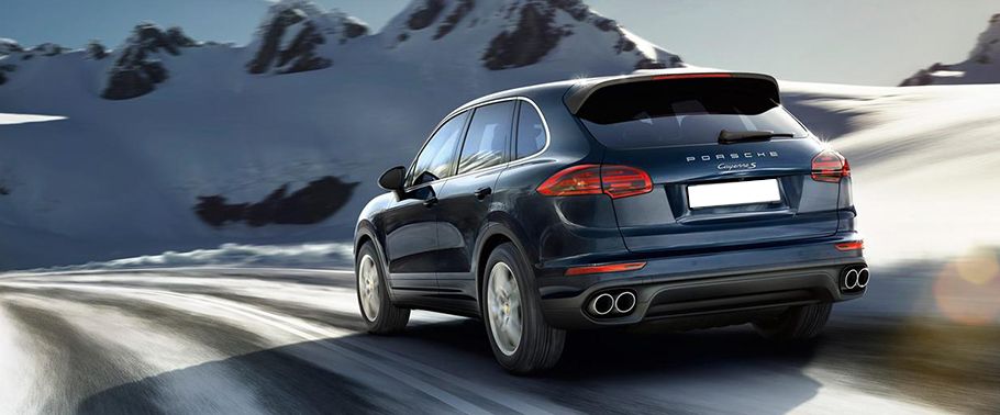 Rear Cross Side View of Porsche Cayenne S Rear Cross Side View of Porsche Cayenne S