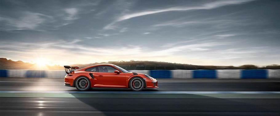 Porsche 911 GT3 RS Drivers Sideview Porsche 911 GT3 RS Drivers Sideview