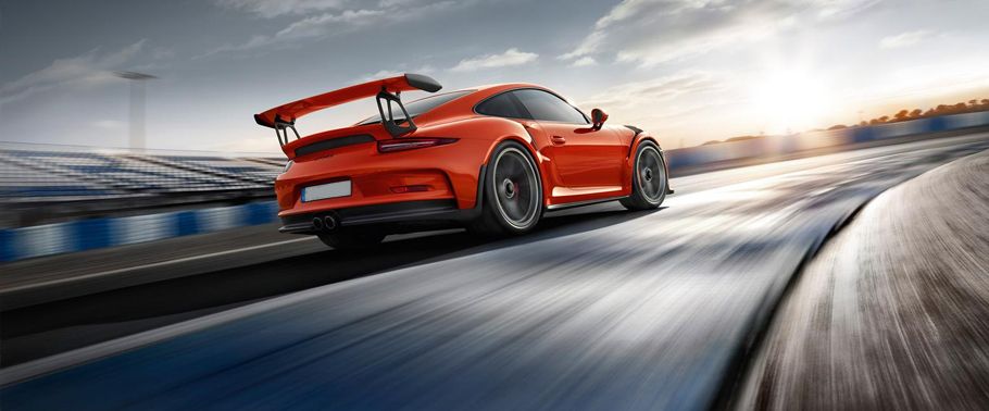 911 GT3 RS Rear Low Angle View 911 GT3 RS Rear Low Angle View