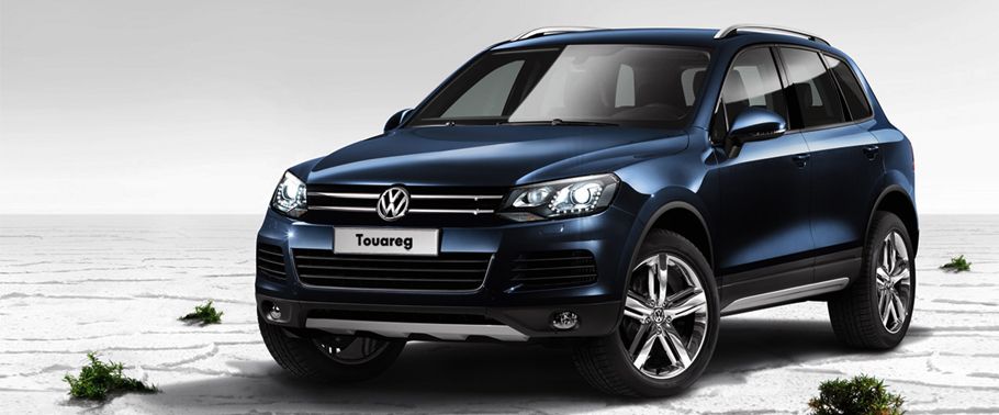Volkswagen Touareg Front Angle High View