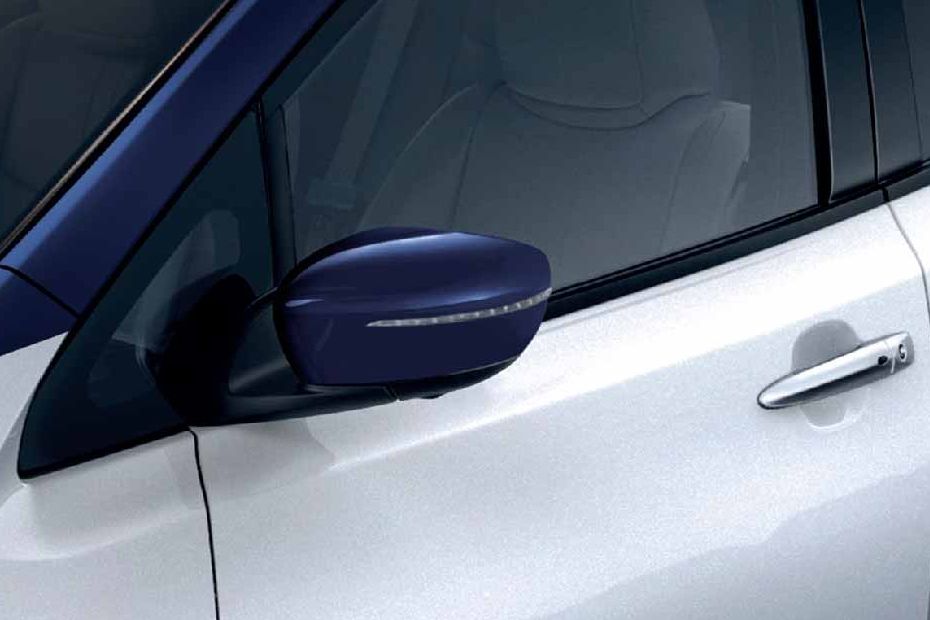Nissan Leaf Drivers Side Mirror Front Angle Nissan Leaf Drivers Side Mirror Front Angle