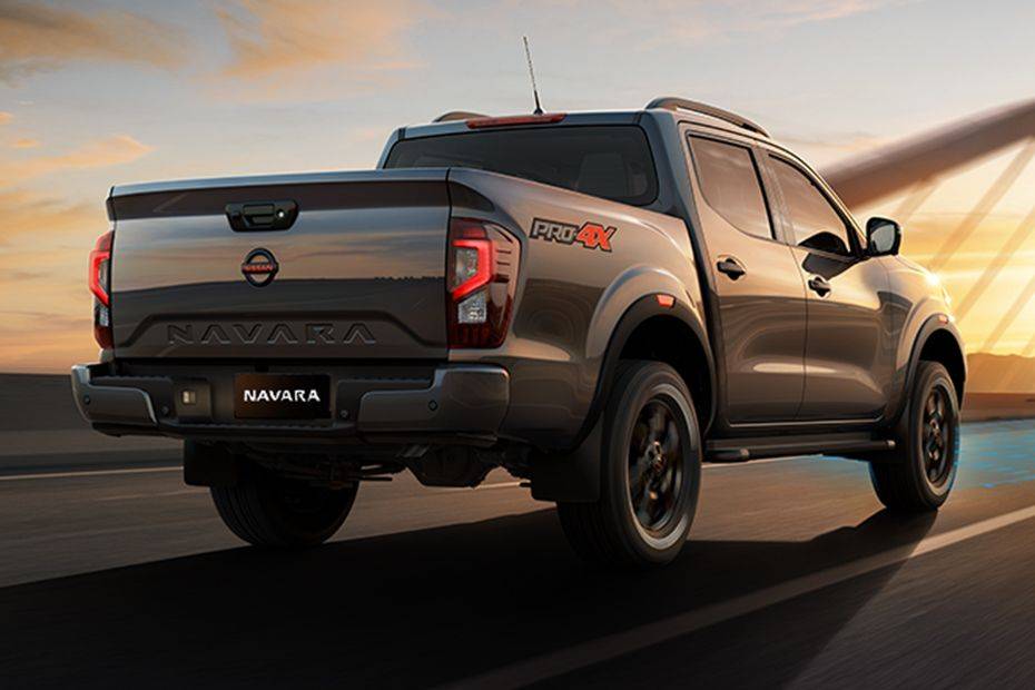 Nissan Navara Black Edition Now In Showrooms In V & VL Spec