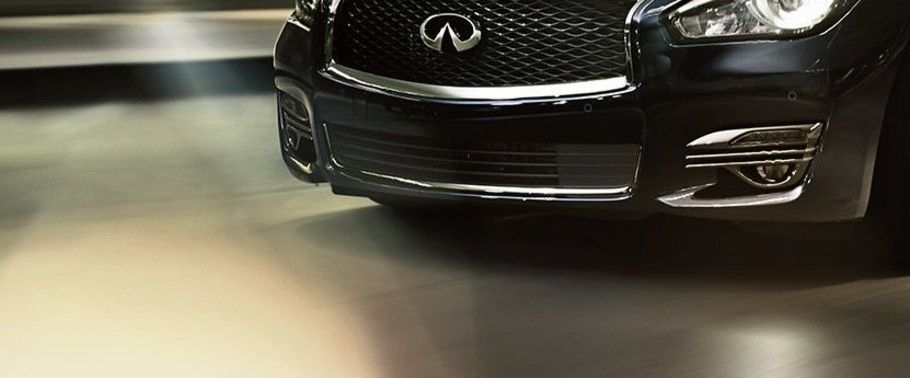 Q70 Hybrid Front Fog Lamp