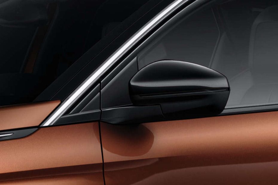 Peugeot 3008 Plus Drivers Side Mirror Front Angle Peugeot 3008 Plus Drivers Side Mirror Front Angle