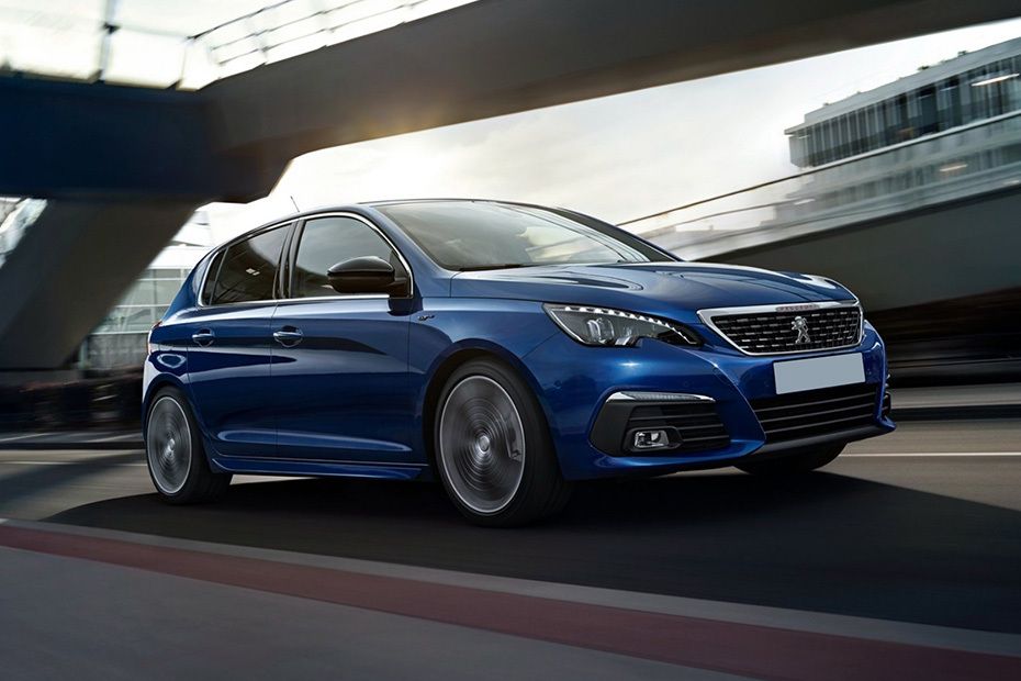 Peugeot 308 Front Cross Side View Peugeot 308 Front Cross Side View