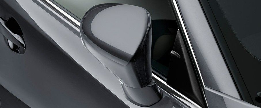 Lexus CT Drivers Side Mirror Front Angle