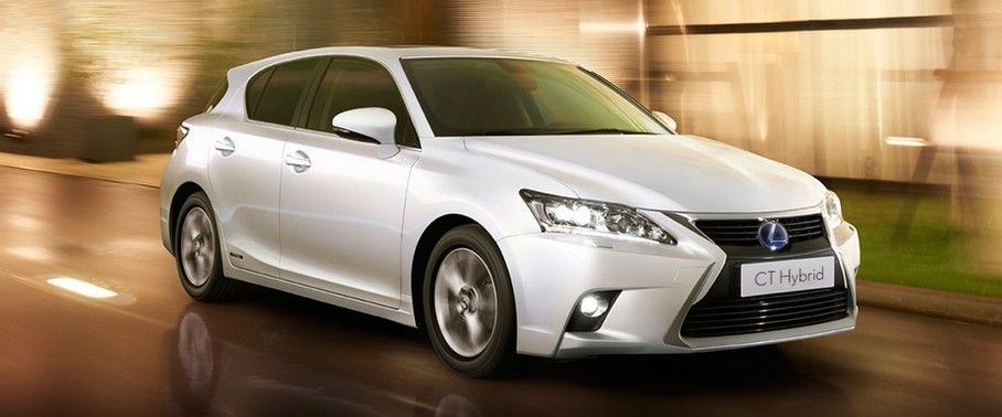 Lexus CT Front Cross Side View