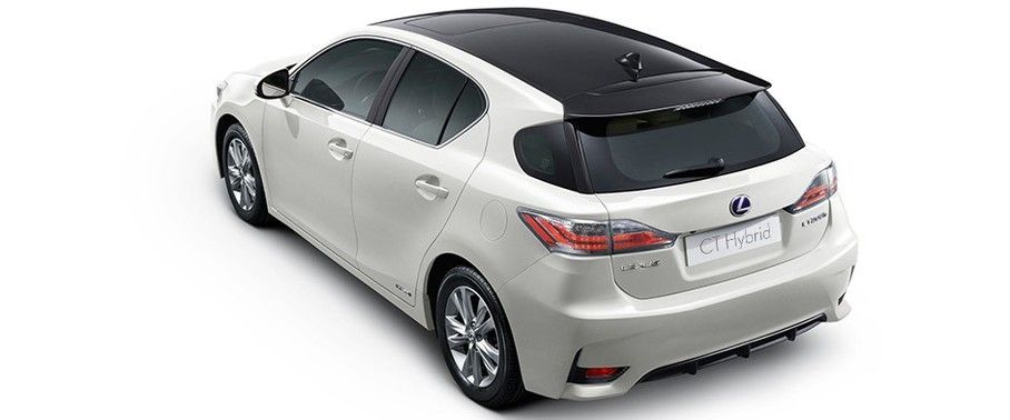 Rear Cross Side View of Lexus CT