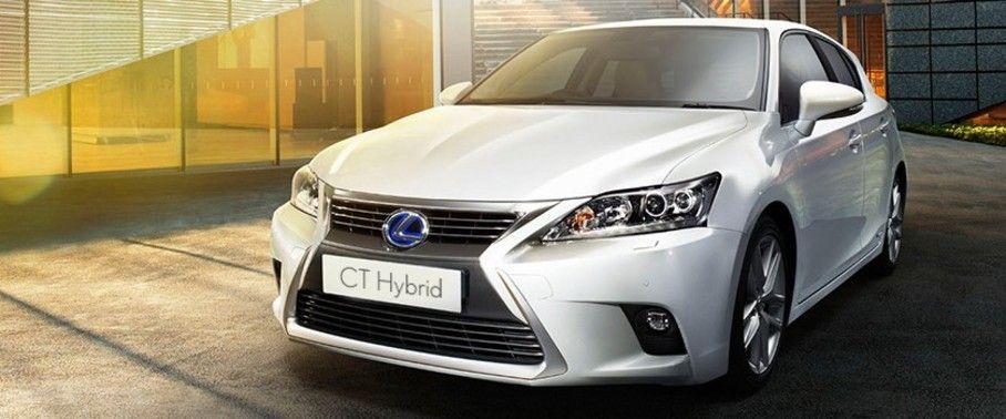 Lexus CT Side Medium View